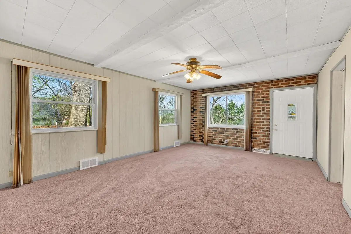 3561 S 31st STREET, Greenfield, WI 53221 - #1