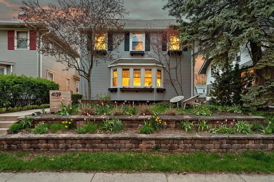 4139 N Stowell AVENUE, Shorewood, WI 53211 - #2