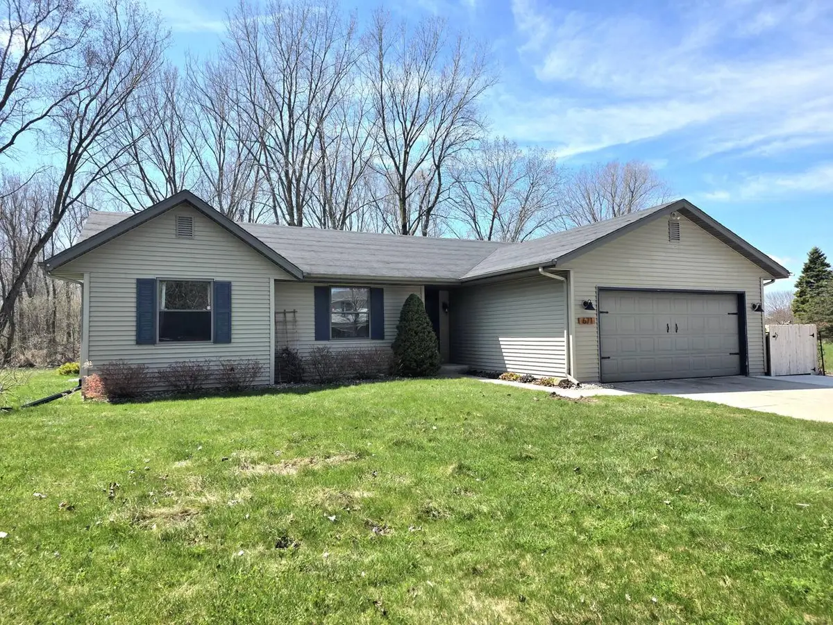 671 Wilson AVENUE, Cleveland, WI 53015 - #1