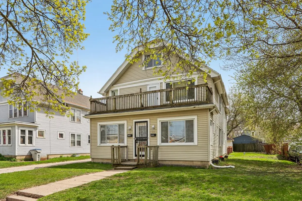1739 Custer AVENUE #1741, Milwaukee, WI 53209 - #1