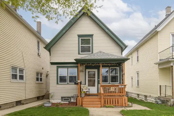 3758 E Barnard AVENUE, Cudahy, WI 53110