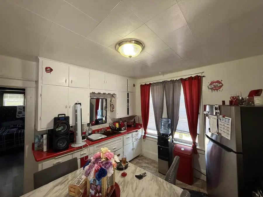 4003 Hampton AVENUE, Milwaukee, WI 53209 - #2