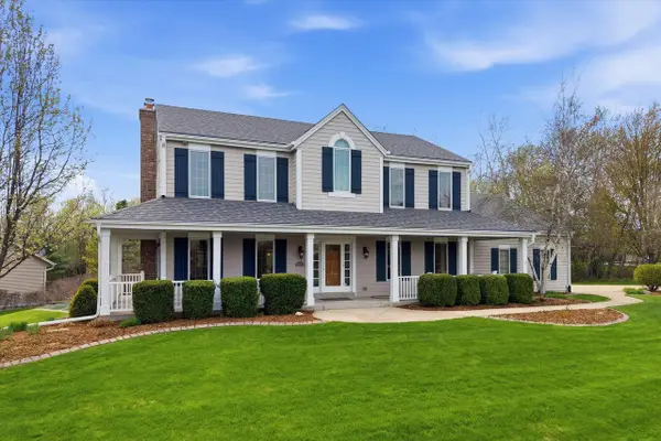 439 Brockway DRIVE, Mukwonago, WI 53149