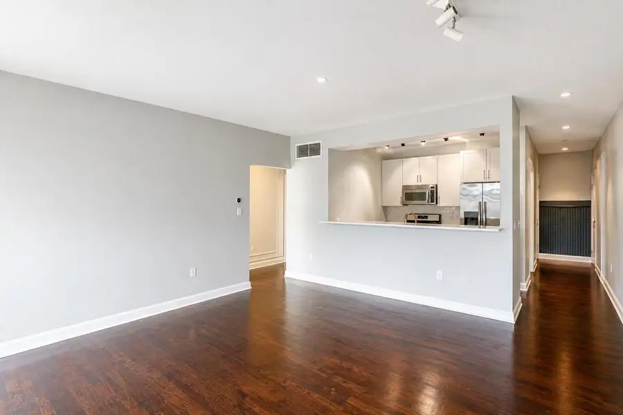 1905 Water STREET #205, Milwaukee, WI 53202 - #3