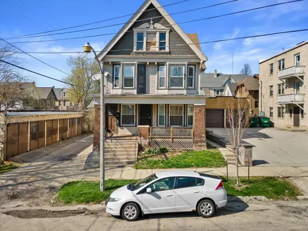 518 Lloyd STREET #520, Milwaukee, WI 53212