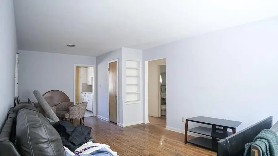 825 Glenview AVENUE #A-B-C-D, Wauwatosa, WI 53213 - #3