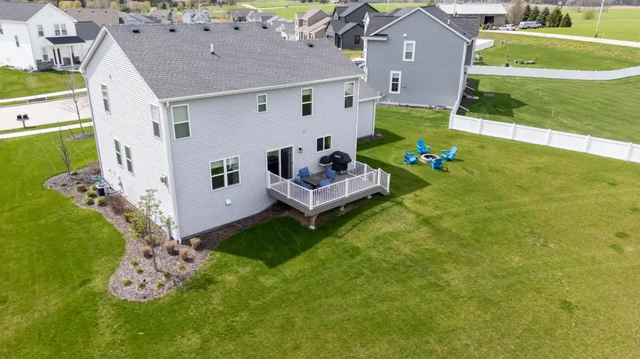 672 Lambert DRIVE, Slinger, WI 53086 - #2