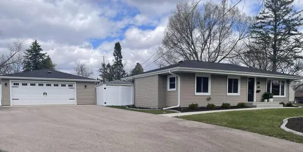 814 E Chicago STREET, Whitewater, WI 53190