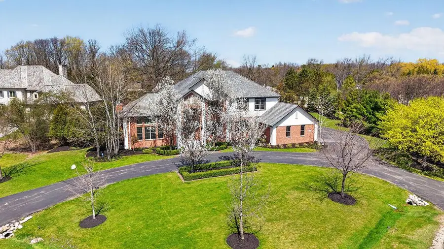 10685 Wood Crest DRIVE, Mequon, WI 53092 - #2