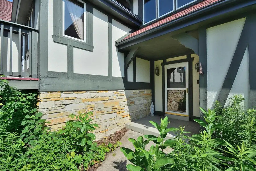 3076 Red Fox CIRCLE, Colgate, WI 53017 - #2