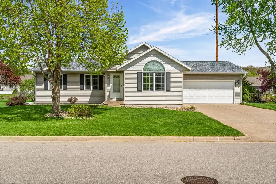 3003 Pleasant DRIVE, Holmen, WI 54636 - #3