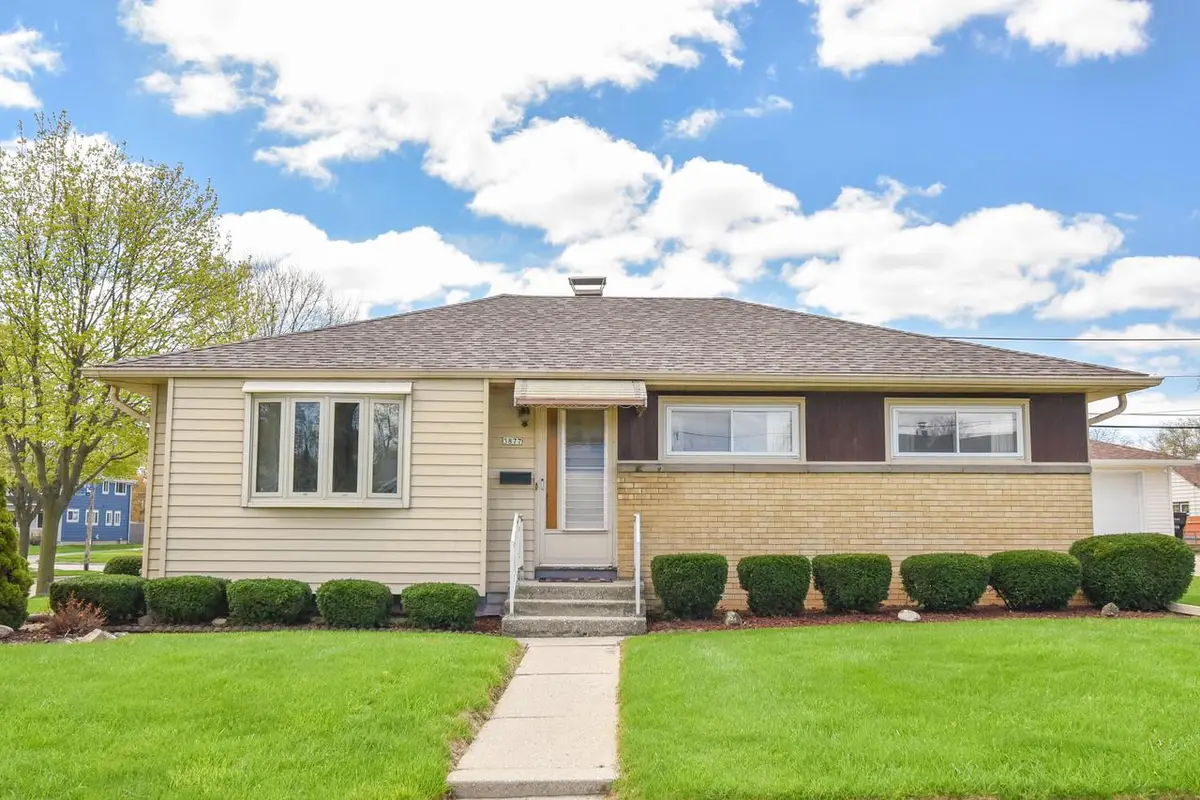 3877 Van Eimeren AVENUE, Cudahy, WI 53110 - #1