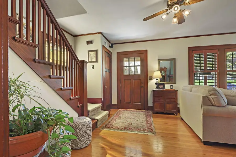 164 Highland AVENUE, Burlington, WI 53105 - #2