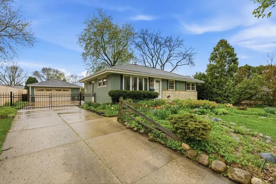 2817 103rd STREET, West Allis, WI 53227 - #2