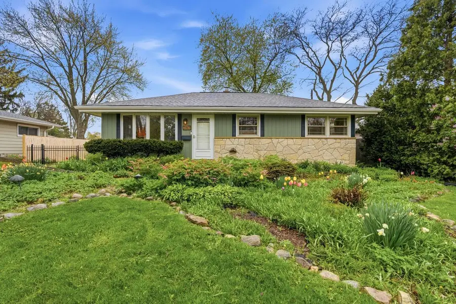 2817 103rd STREET, West Allis, WI 53227 - #3