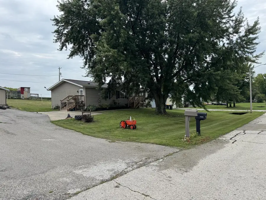 1753 Cedarview DRIVE, Saint Cloud, WI 53079 - #2
