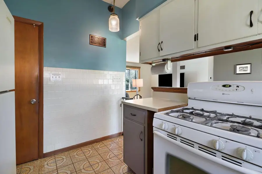 3182 N Knoll BOULEVARD, Wauwatosa, WI 53222 - #3