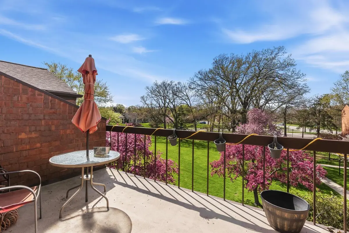 5200 Tuckaway BOULEVARD #300, Greenfield, WI 53221 - #1