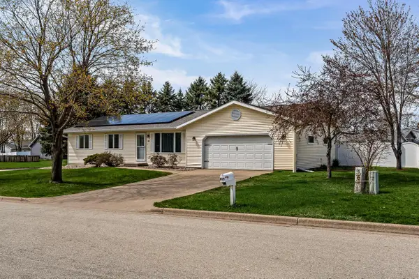 805 Harvest PLACE, Holmen, WI 54636
