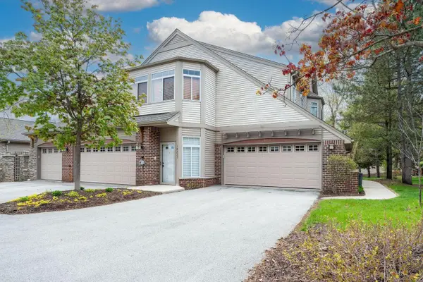 18241 Wisconsin AVENUE, Brookfield, WI 53045