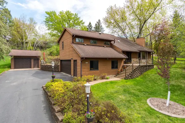 N2318 Loch Nairn COURT #N2312, La Crosse, WI 54601