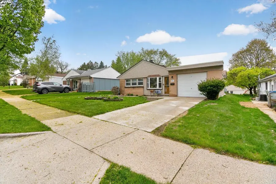 2911 56th STREET, Milwaukee, WI 53219 - #3