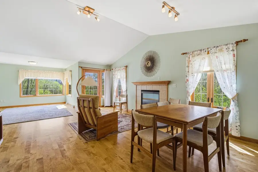 1602 Lisa LANE, New Holstein, WI 53061 - #2