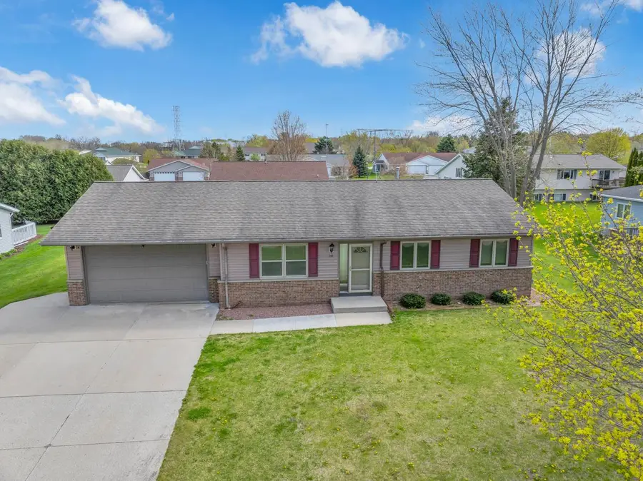 209 Beth CIRCLE, Sheboygan, WI 53081 - #2