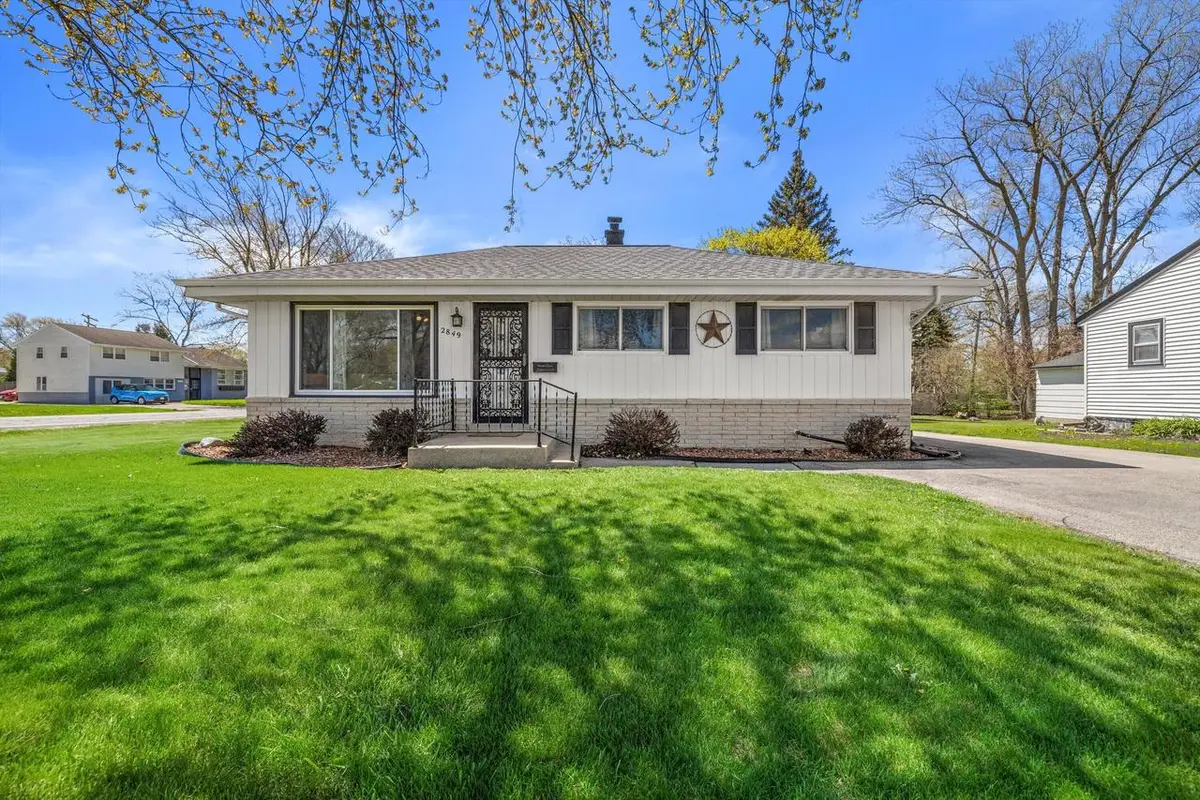 2849 Arrowhead STREET, Racine, WI 53402 - #1