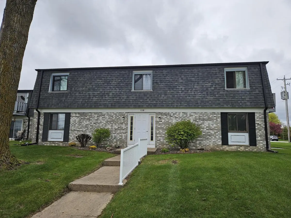 1712 Creek ROAD #204, West Bend, WI 53090 - #1