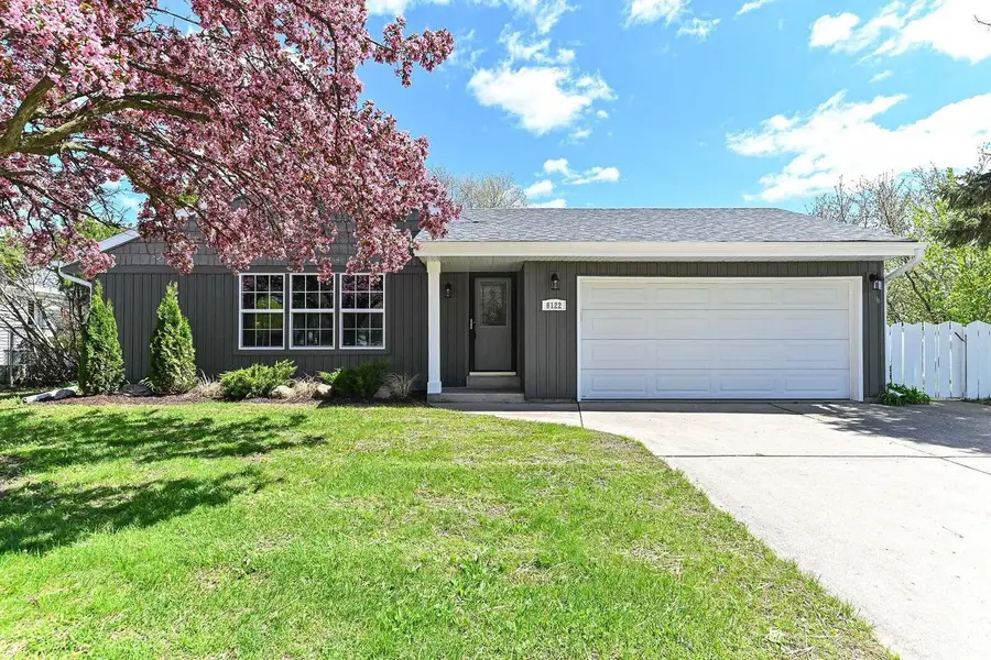 8122 Wake Forest DRIVE, Oak Creek, WI 53154 - #2