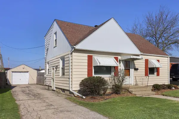 7526 38th AVENUE, Kenosha, WI 53142