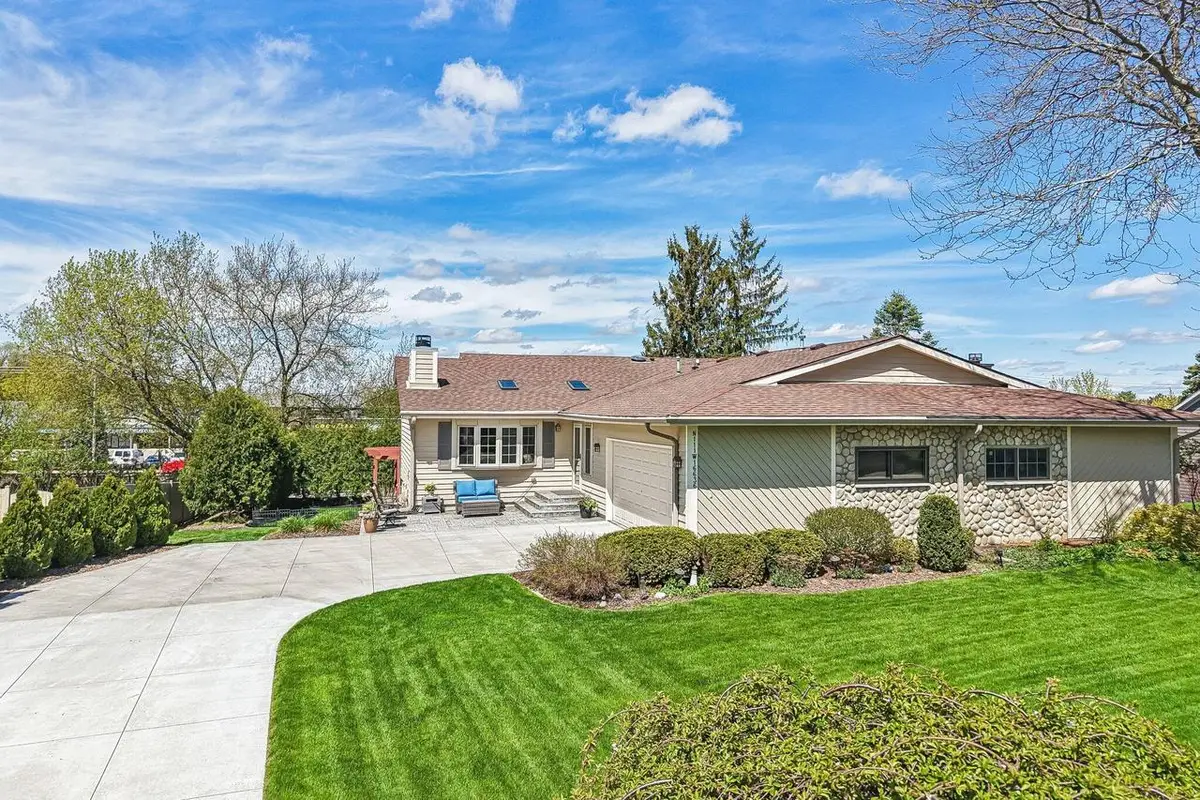 N111W16636 Esquire COURT, Germantown, WI 53022 - #1