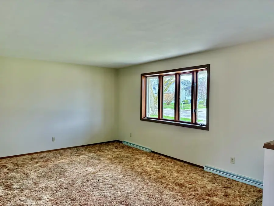 1206 Cedar AVENUE, Manitowoc, WI 54220 - #2