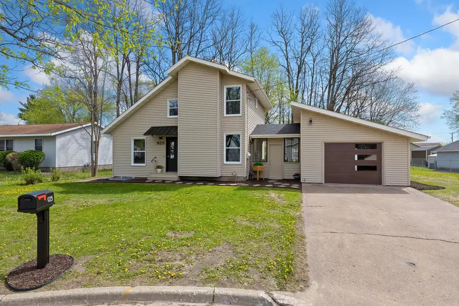 925 Mill STREET, Sparta, WI 54656 - #2