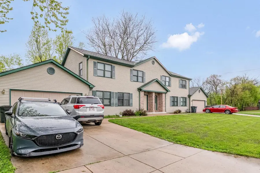 1925 Beulah AVENUE #1927, East Troy, WI 53120 - #3