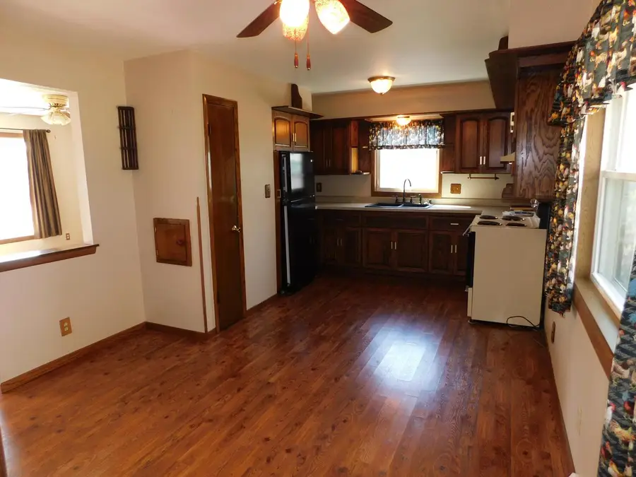 309 Judge DRIVE, Saukville, WI 53080 - #3