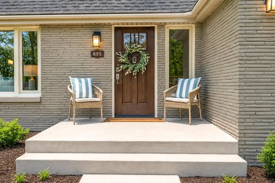 695 Meadow LANE, Elm Grove, WI 53122 - #3
