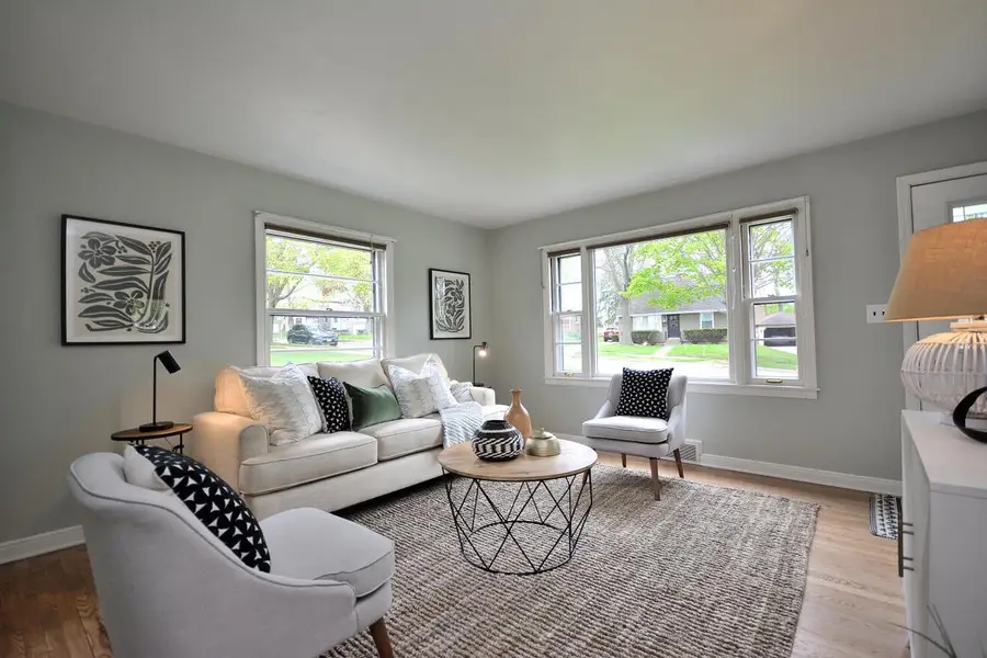 236 90th STREET, Milwaukee, WI 53226 - #3