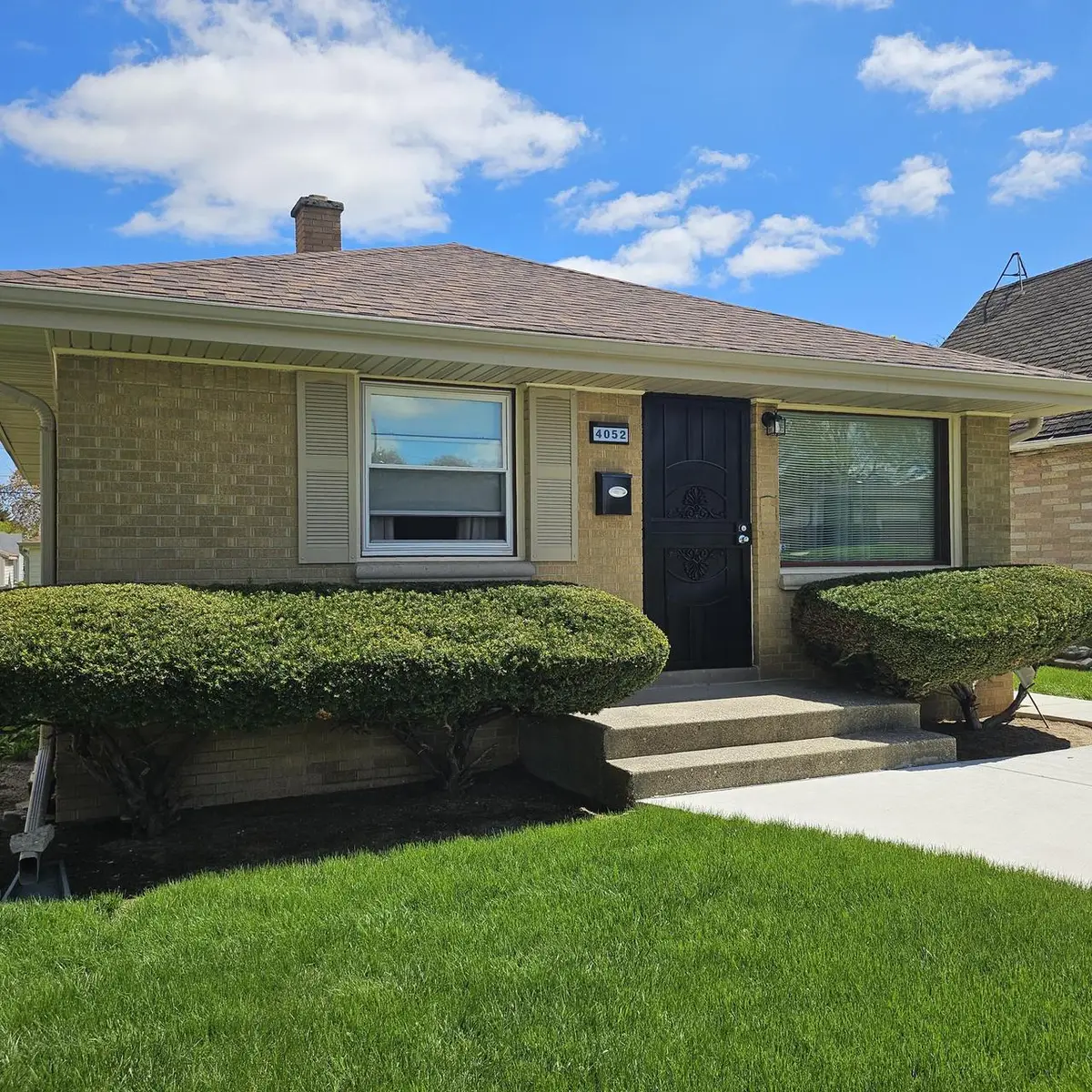 4052 N 87th STREET, Milwaukee, WI 53222 - #1