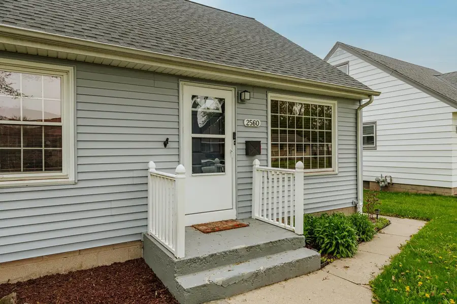 2560 64th STREET, Milwaukee, WI 53219 - #3