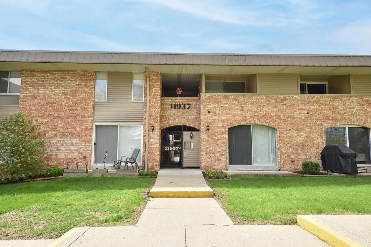 11937 Appleton AVENUE #13, Milwaukee, WI 53224 - #1
