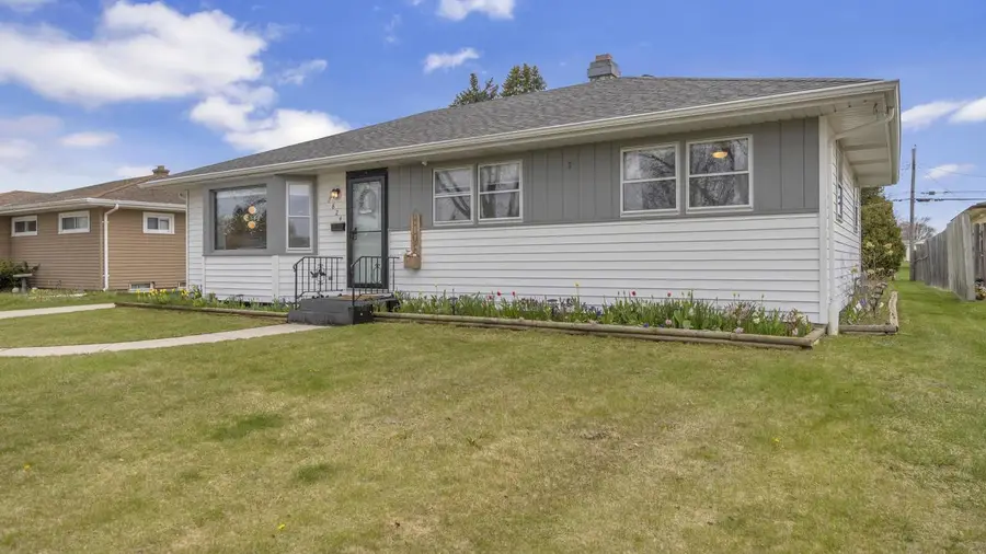 2824 15th STREET, Sheboygan, WI 53081 - #2