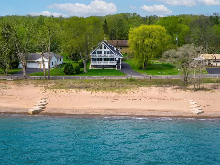 11024 Lakeshore DRIVE, Pleasant Prairie, WI 53158 - #2