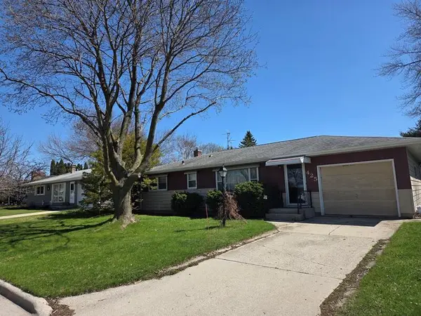 425 Bishop AVENUE, Plymouth, WI 53073