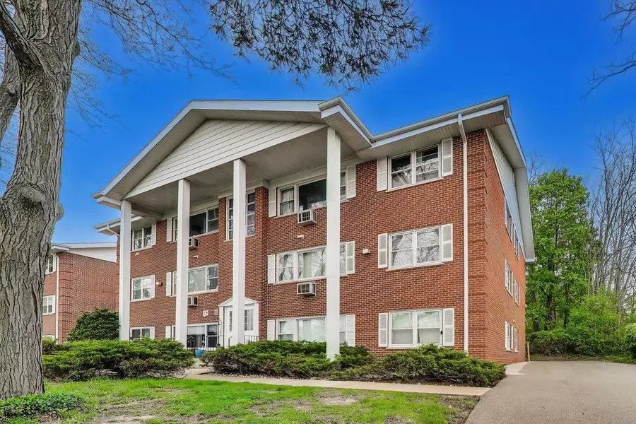 205 Country Club DRIVE #2C, Lake Geneva, WI 53147 - #2