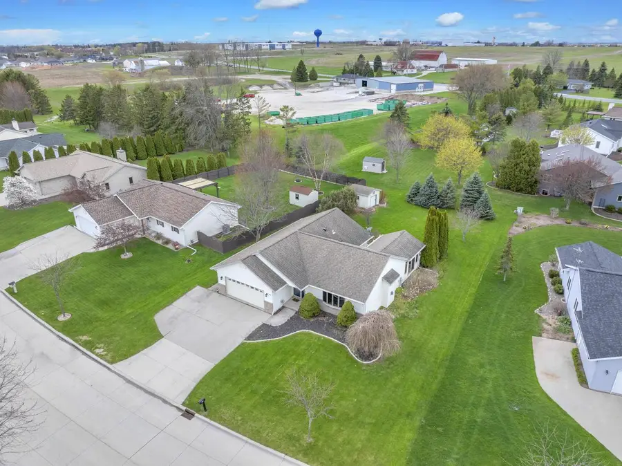 4916 White Fox DRIVE, Sheboygan, WI 53081 - #3