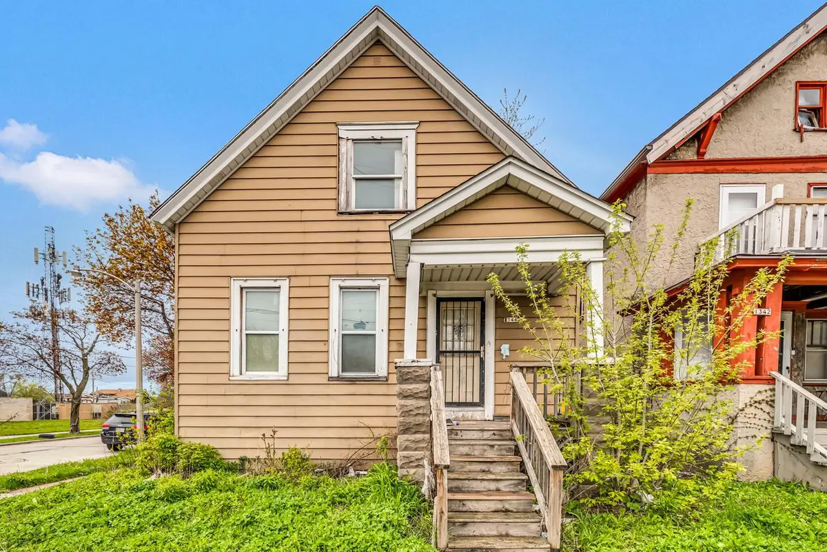 1344 Atkinson AVENUE, Milwaukee, WI 53206 - #1