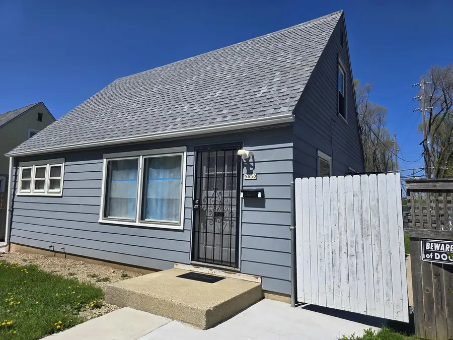 5630 W Carmen AVENUE, Milwaukee, WI 53218 - #2