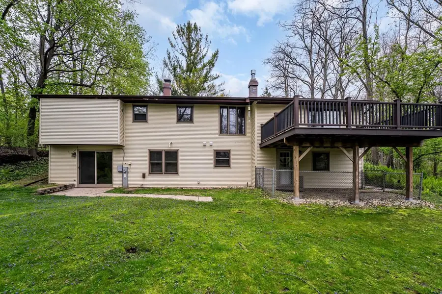 251 Frost CIRCLE, Williams Bay, WI 53191 - #3